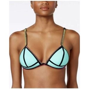NWT Hula Honey Colorblocked Triangle Push-Up Bikini Top $28 Size Medium